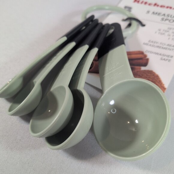 KitchenAid 5 Measuring Spoons KE057OHPICAN Green Black NEW TSP TBSP 1/4 1/2 - Picture 3 of 11